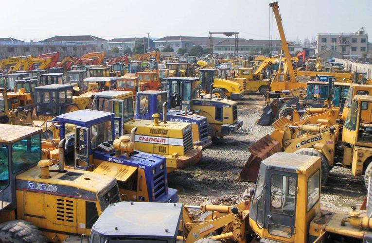 二手工程机械市场的机遇与挑战