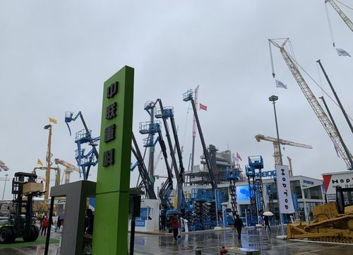 疫情下的行业热潮 上海宝马展见证工程机械强势复苏